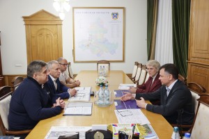 Роман Новиков: расширение до четырех полос всей трассы Р-280 «Новороссия» – одна из основных задач Росавтодора